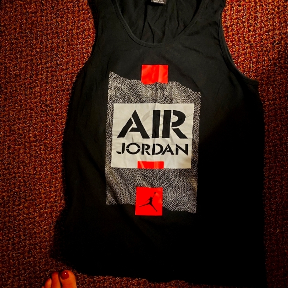 Men's. Medium made small
